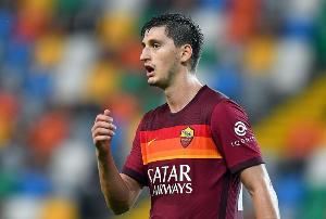 跟队记者：库姆布拉来西班牙体检，马洛卡租借+600万欧有条件买断