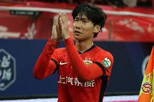 媒体人：李新翔最合适定位是踢替补中锋或影锋，边路不是他的特点