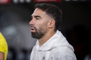 记者：卡瓦哈尔比目鱼肌受伤缺阵4-5周 米利唐左脚踝挫伤