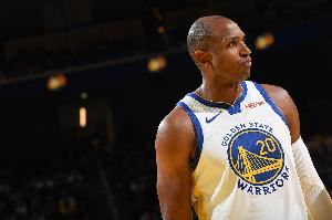 期待常规赛的融入！霍福德8中4得10分2助1帽 三分4中1