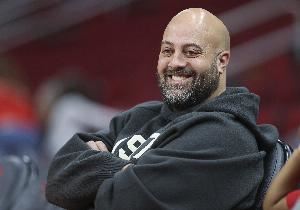 最佳总经理？火记感慨：斯通真是太擅长续约谈判了